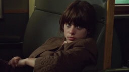 Ohjaaja vetää kierrosta elokuvansa, jossa 13-vuotias Nastassja Kinski on pelkissä alushousuissaan