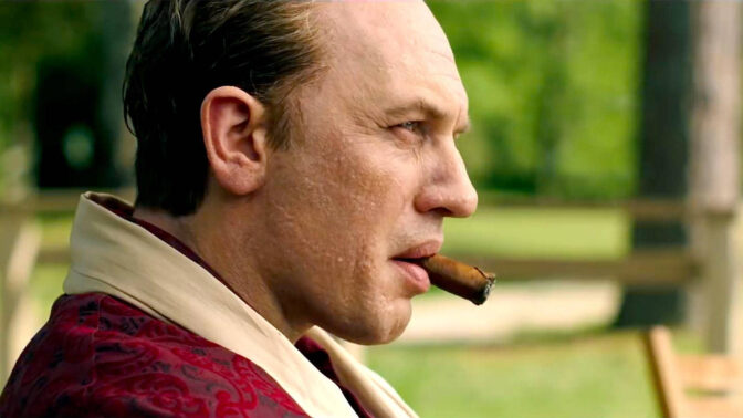 Nyt suoratoistona: Tom Hardy ja kultainen konepistooli – hieno rooli hukkuu sekavaan toteutukseen